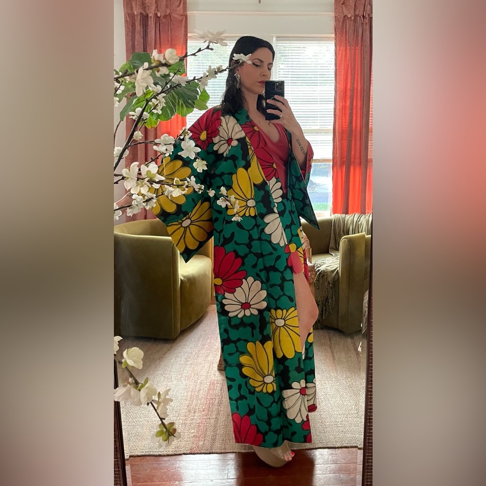 Real silk Vintage Japanese kimono Meisen floral flowers teal cranberry daisy